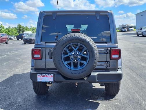 Granite Crystal Metallic Clear Coat (pau) 2026 Jeep Wrangler 85TH ANNIVERSARY EDITION 4X4