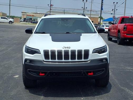 2022 Jeep Cherokee Trailhawk