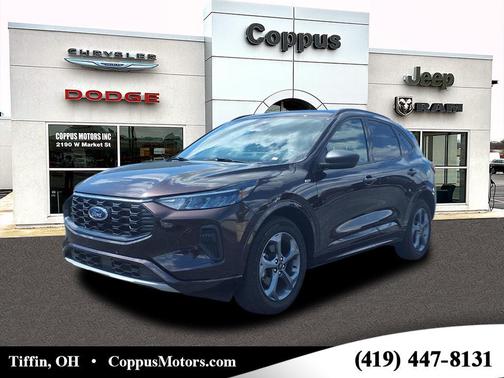 Cinnabar Red L8 2023 Ford Escape ST-Line