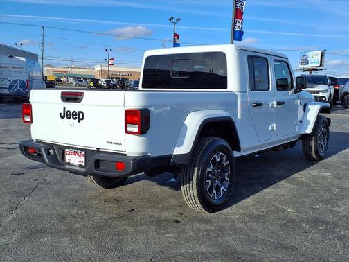 2026 Jeep Gladiator Sahara