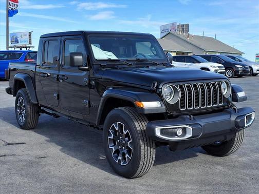 2026 Jeep Gladiator Sahara