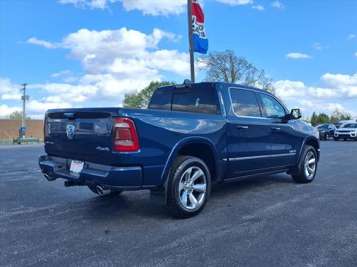 Patriot Blue Pearl Coat 2022 RAM 1500 Limited