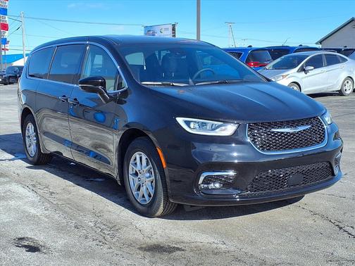 2026 Chrysler Pacifica L