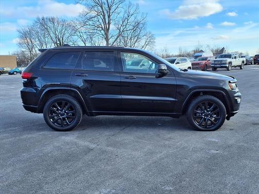 2017 Jeep Grand Cherokee Altitude