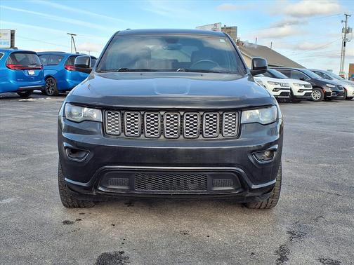 2017 Jeep Grand Cherokee Altitude