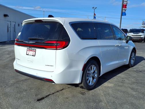 2026 Chrysler Pacifica Limited