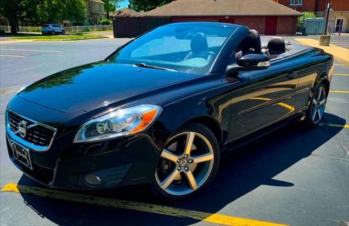 2011 Volvo C70 T5
