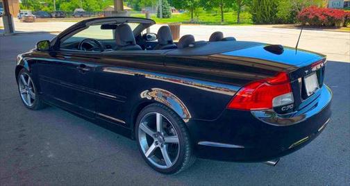 2011 Volvo C70 T5