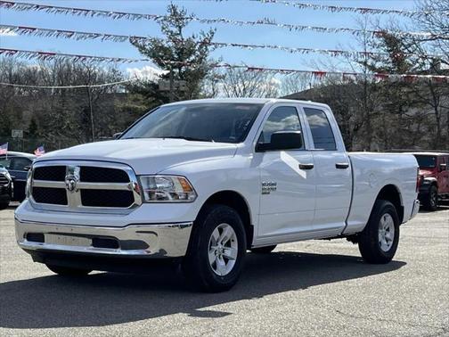 2024 RAM 1500 Classic SLT