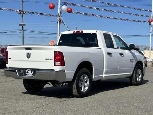 2024 RAM 1500 Classic SLT