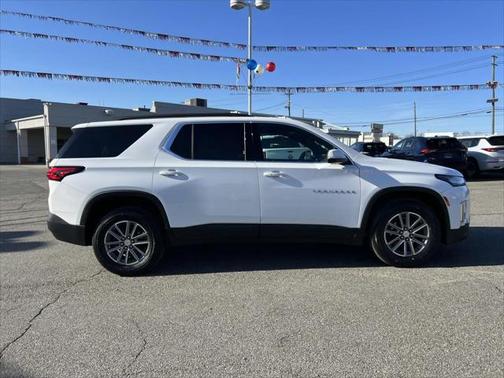 2022 Chevrolet Traverse LT Leather