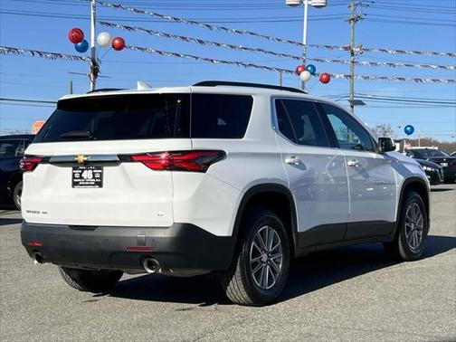 2022 Chevrolet Traverse LT Leather