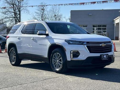2022 Chevrolet Traverse LT Leather
