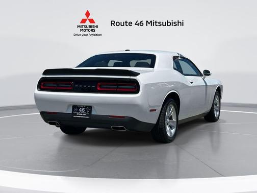 White Knuckle Clearcoat 2023 Dodge Challenger SXT