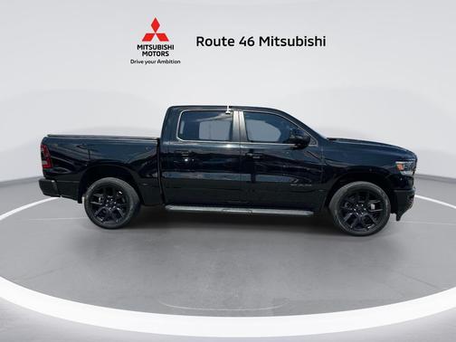 Diamond Black Crystal Pearlcoat 2024 RAM 1500 Laramie