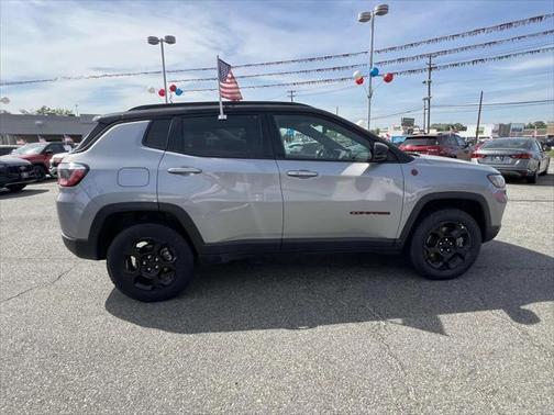 2024 Jeep Compass Trailhawk