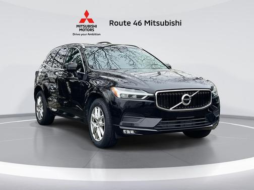 2021 Volvo XC60 T5 Momentum