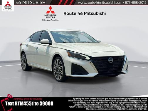 Pearl White Tricoat 2024 Nissan Altima 2.5 SL