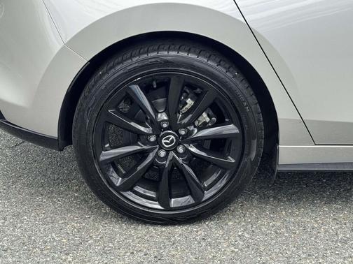 Platinum Quartz Metallic 2024 Mazda Mazda3 2.5 S Select Sport