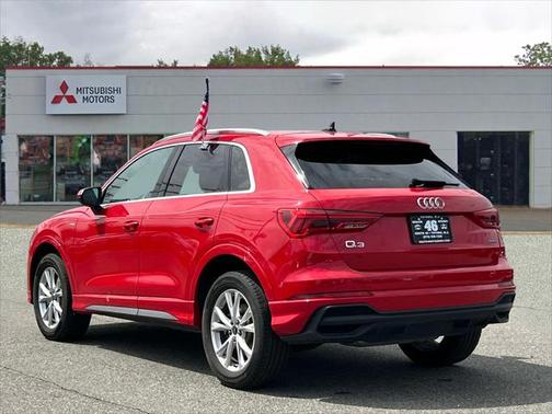 2024 Audi Q3 Premium 45 TFSI S line quattro Tiptronic