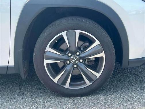 2022 Lexus UX 200 Base