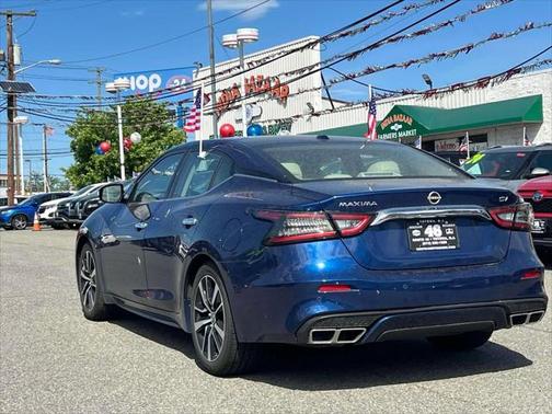 2023 Nissan Maxima SV Xtronic CVT