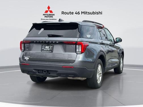Carbonized Gray Metallic 2026 Ford Explorer Active