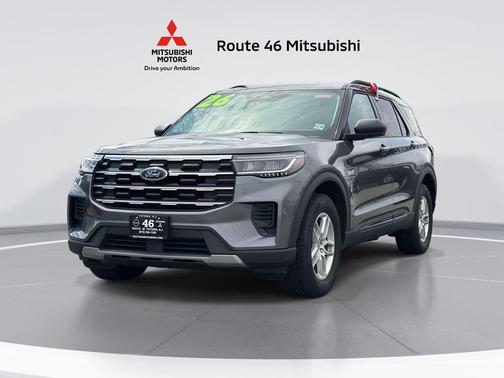 Carbonized Gray Metallic 2026 Ford Explorer Active