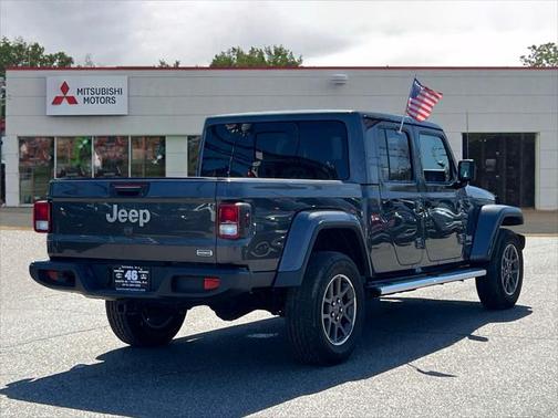 2023 Jeep Gladiator Overland