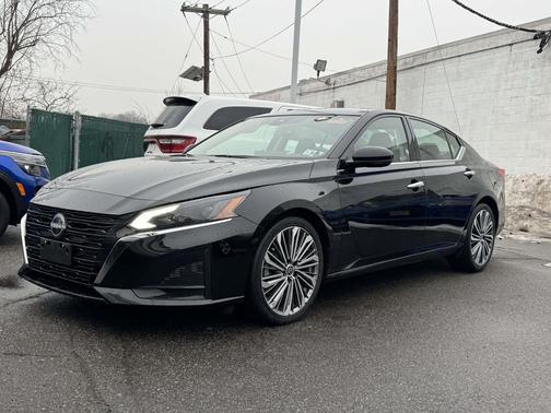 2023 Nissan Altima 2.5 SL