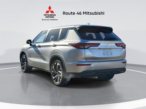 2022 Mitsubishi Outlander ES 2.5 S-AWC