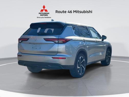 2022 Mitsubishi Outlander ES 2.5 S-AWC