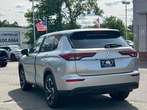 2022 Mitsubishi Outlander ES 2.5 S-AWC