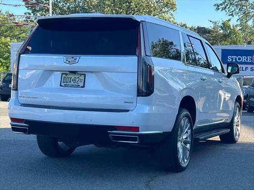 2023 Cadillac Escalade ESV Premium Luxury