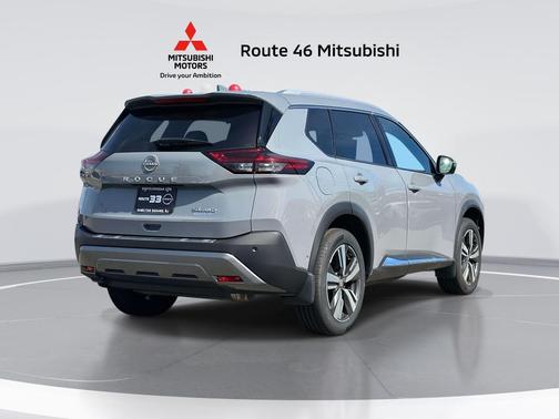2022 Nissan Rogue SL
