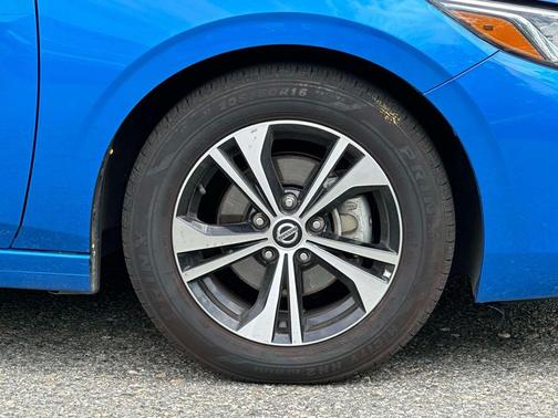 Electric Blue Metallic 2023 Nissan Sentra SV