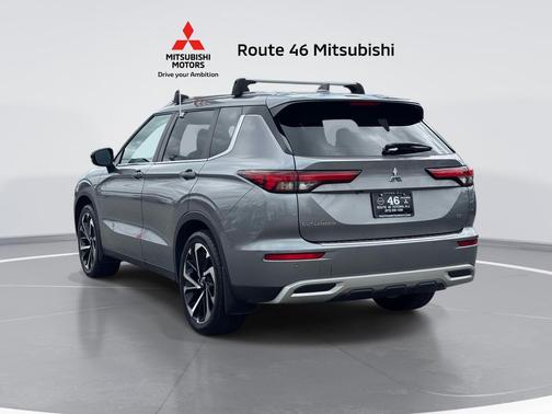Mercury Gray Metallic 2022 Mitsubishi Outlander SE 2.5 S-AWC