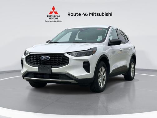 Oxford White 2024 Ford Escape Active