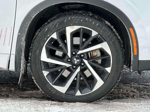 2024 Mitsubishi Outlander PHEV SE Ralliart