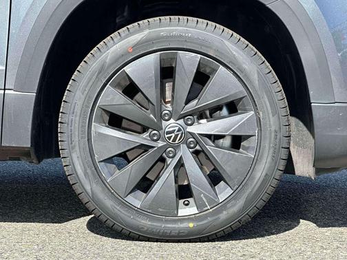 2024 Volkswagen Taos 1.5T S