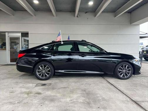 2022 Honda Accord EX-L 1.5T