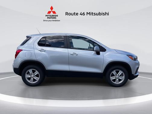 2022 Chevrolet Trax LS