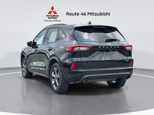 Agate Black Metallic 2024 Ford Escape ST-Line