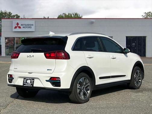 2022 Kia Niro EV EX