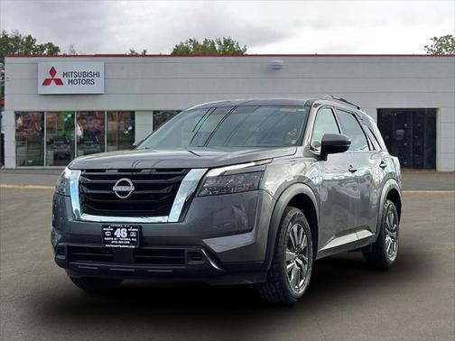 2024 Nissan Pathfinder SV 4WD