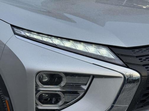 2024 Mitsubishi Eclipse Cross SE