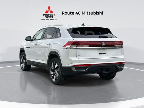 2024 Volkswagen Atlas Cross Sport 2.0T SE w/Technology 4MOTION