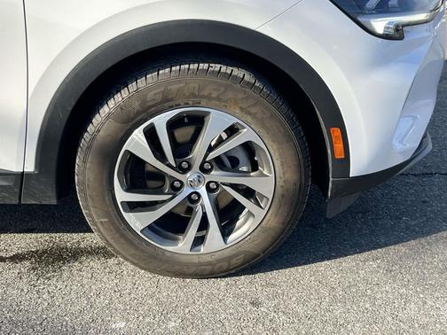 2023 Buick Envision Essence FWD