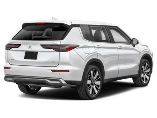 White Diamond 2026 Mitsubishi Outlander SE S-AWC