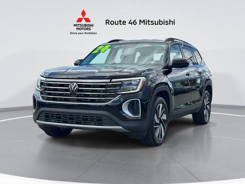 Platinum Gray Metallic 2024 Volkswagen Atlas 2.0T SE w/Technology 4MOTION